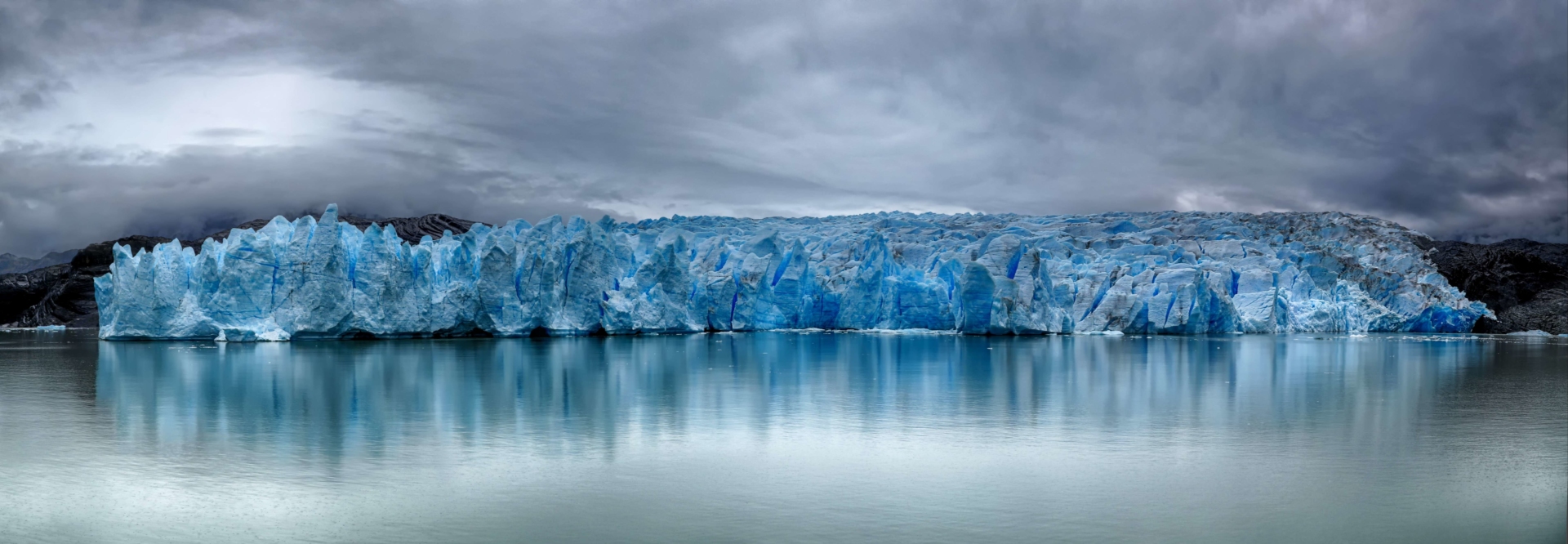 glacier-crey-cover
