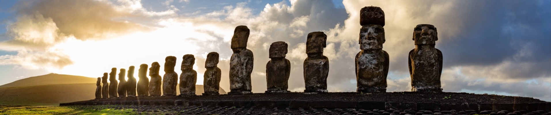 statues-moais-paques